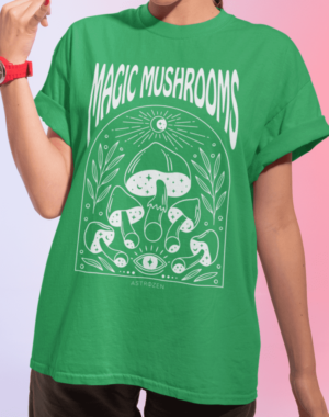 Camiseta Magic Mushrooms – Verde Bandeira