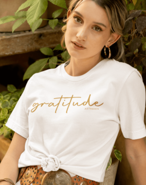 Camiseta Gratitude- Branca